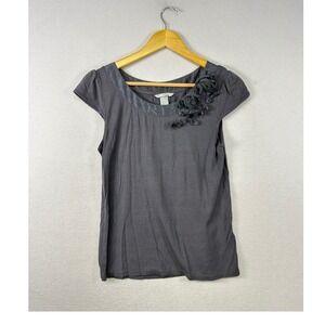 H&M Womens Gray Cap Sleeve Floral Detail Top Size M